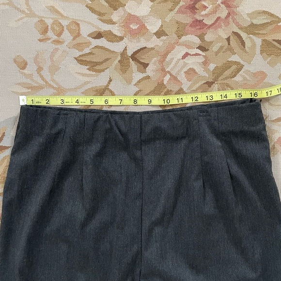 Gray Briggs, New York size 16 trousers flat elastic front - Picture 5 of 9